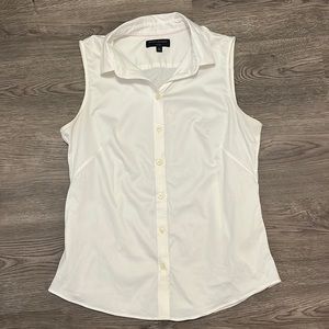 Banana Republic button up shell